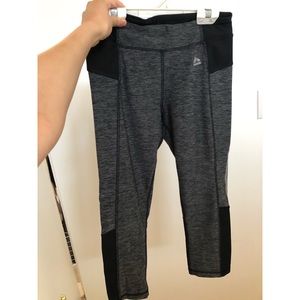Capri Work Out Leggings